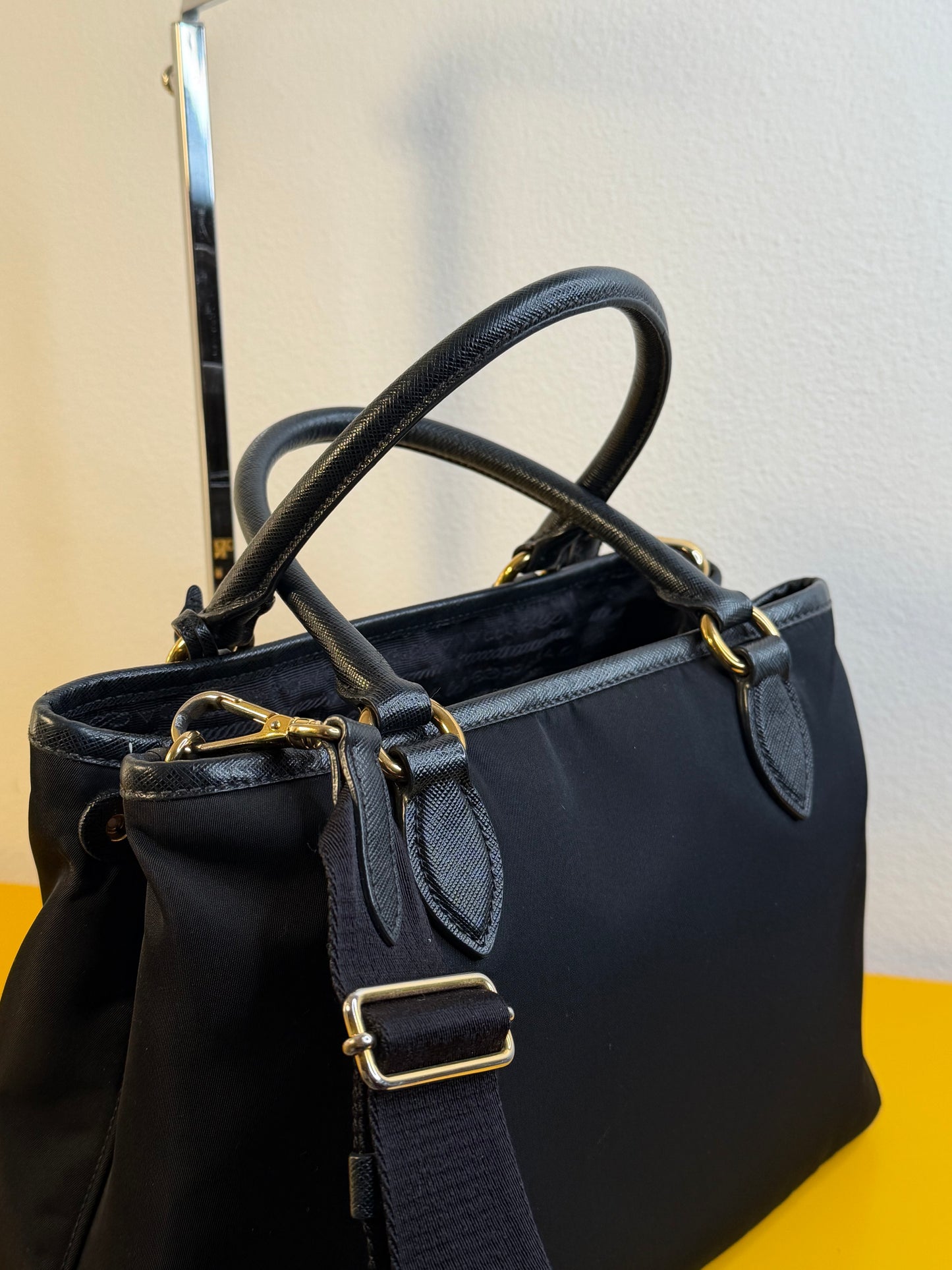Prada tessuto e pelle Saffiano