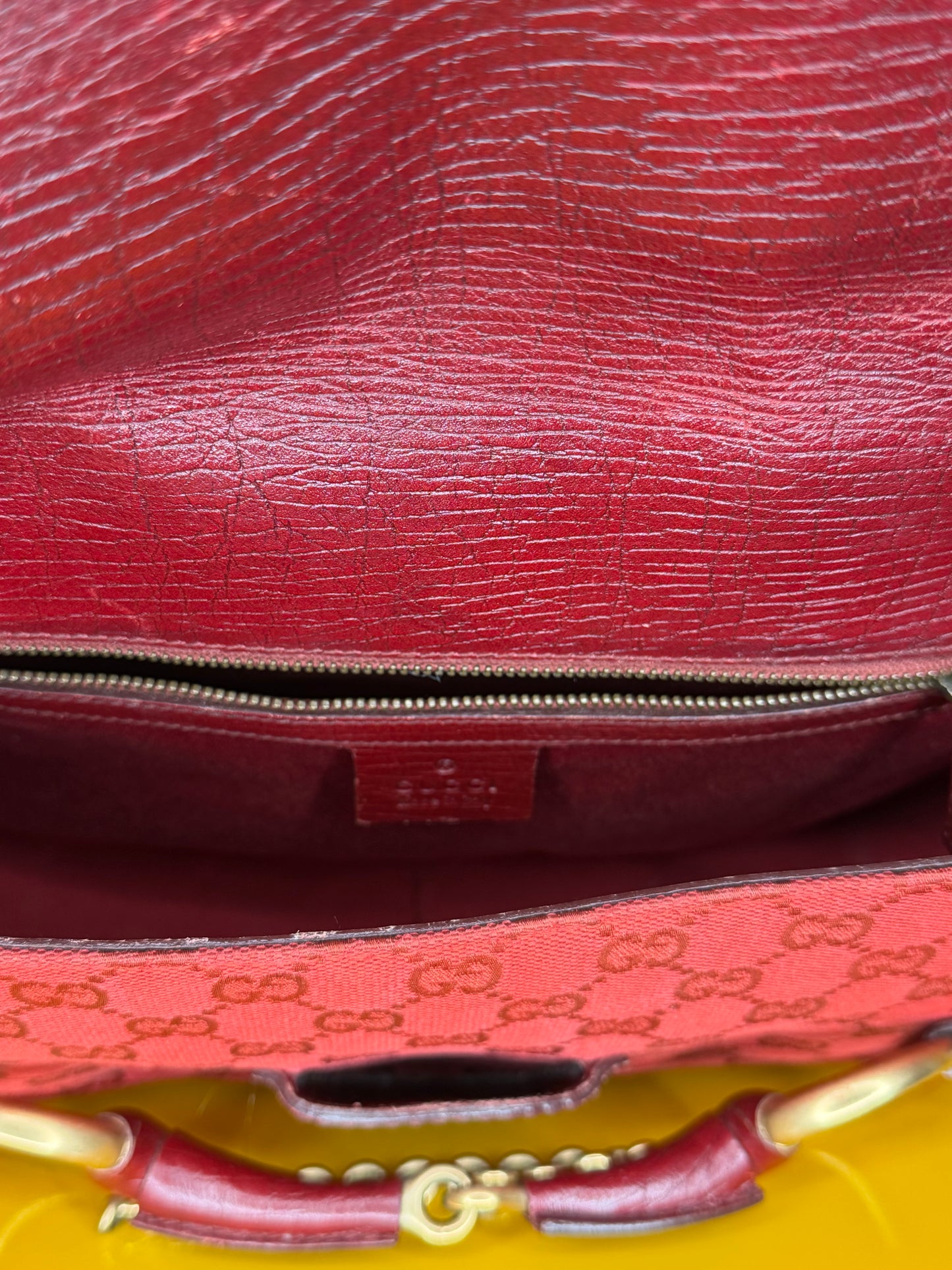 Gucci Horsebit red