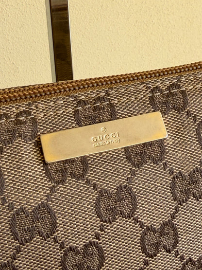 Gucci Boat Bag Beige