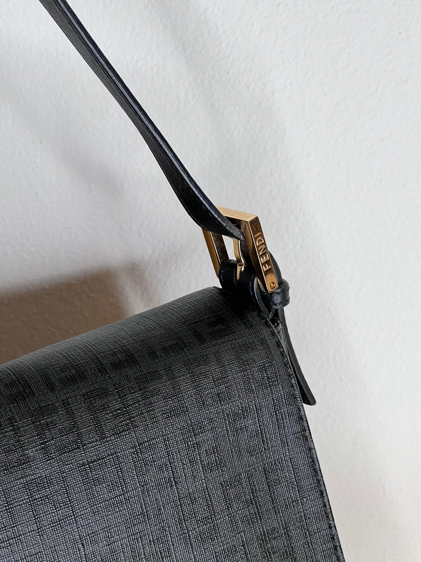 Fendi Mamma tessuto roll