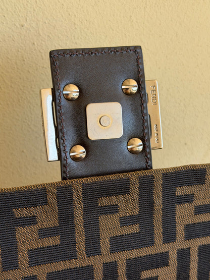 Fendi Mamma Baguette Zucca