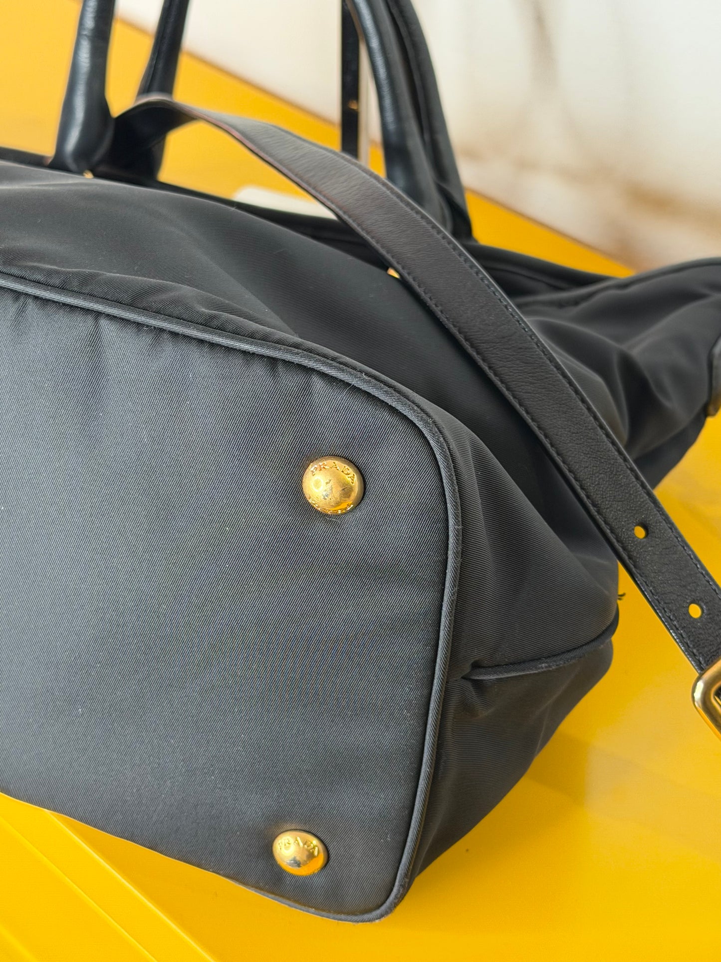 Prada tote nylon/pelle
