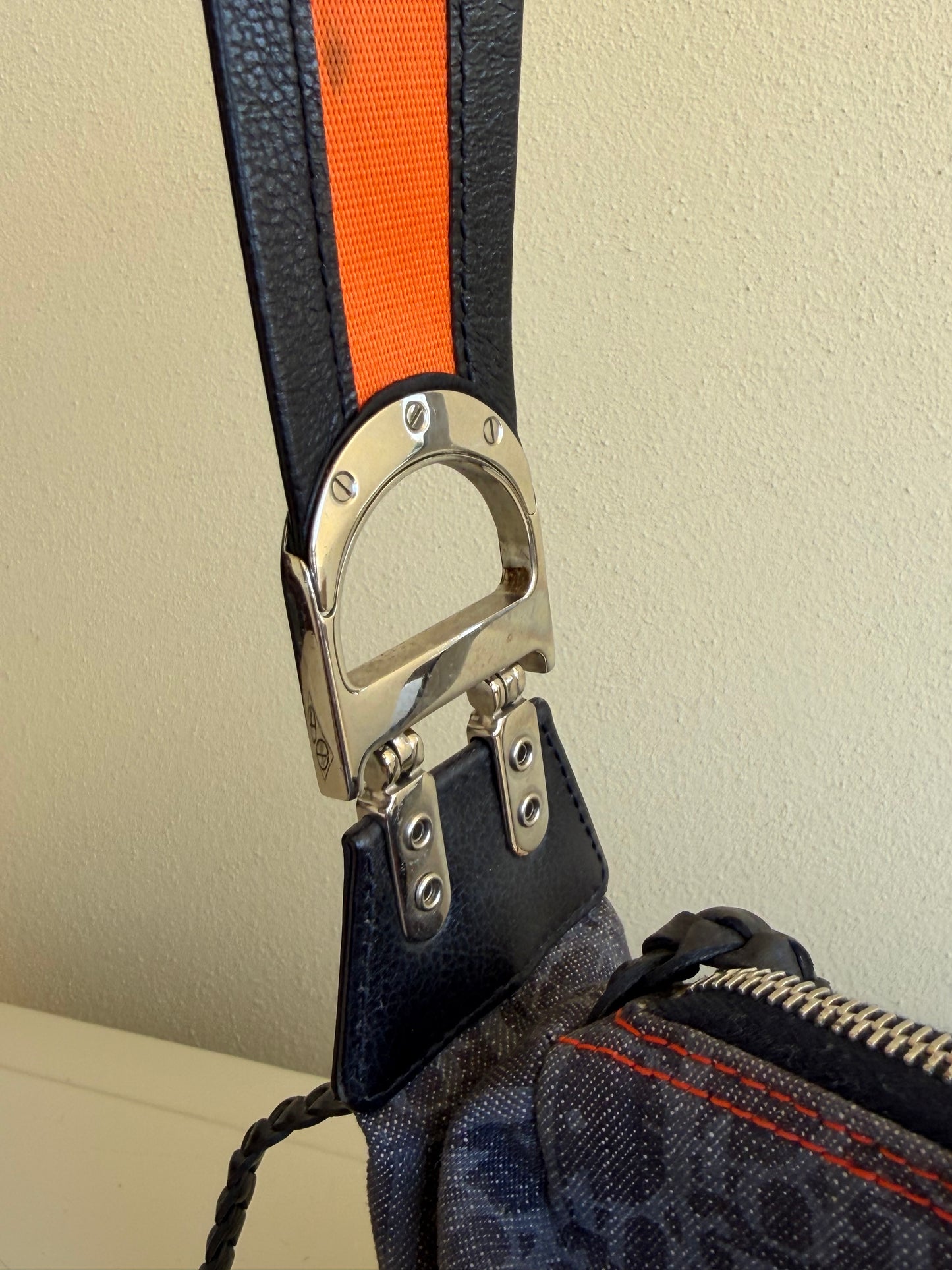 Dior Remove Before Flight