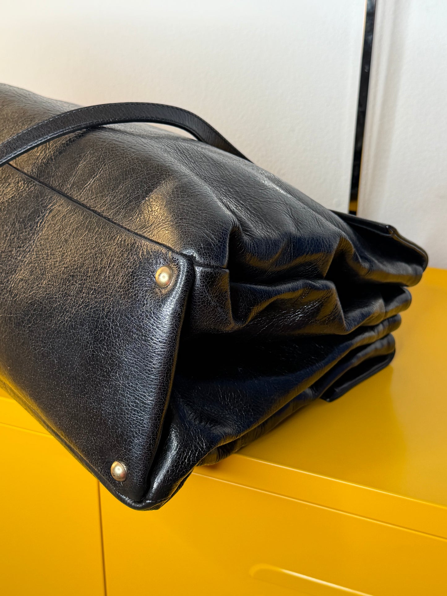 Miu Miu tote vitello lux