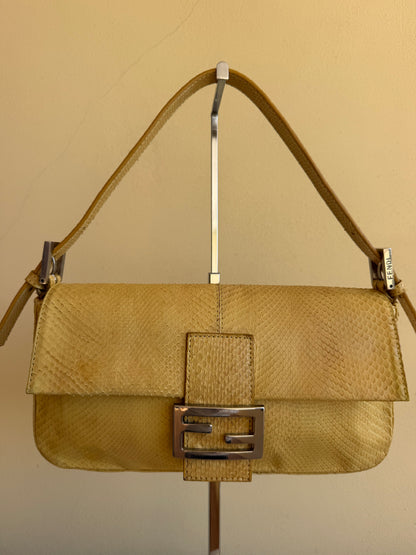 Fendi baguette pelle di pitone gialla