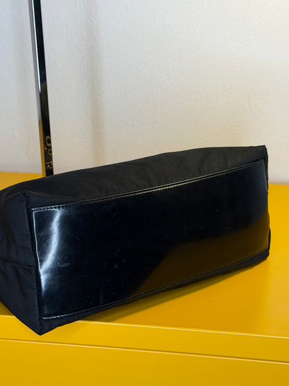 Prada Hobo Nera