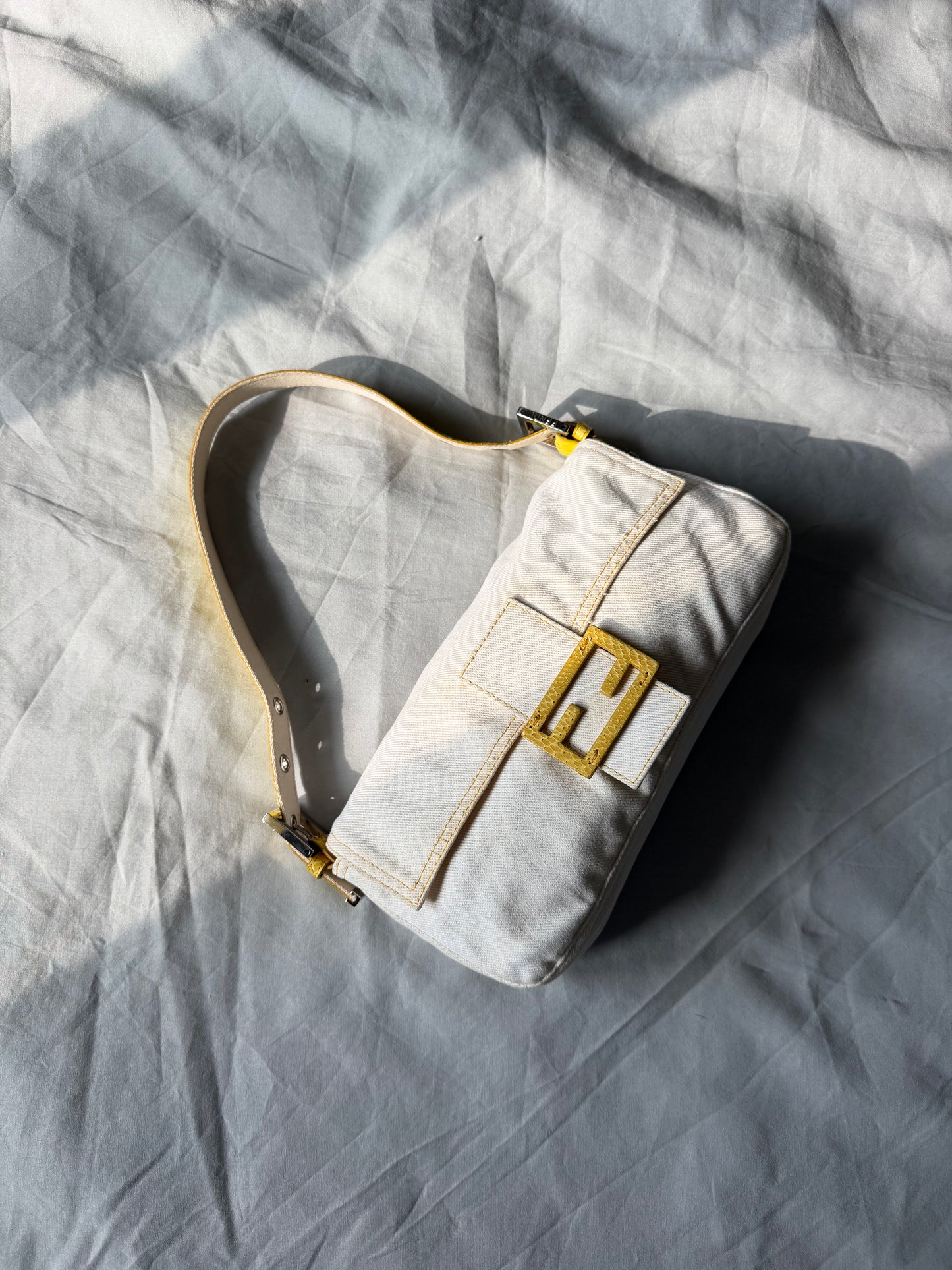 Fendi Baguette light Denim