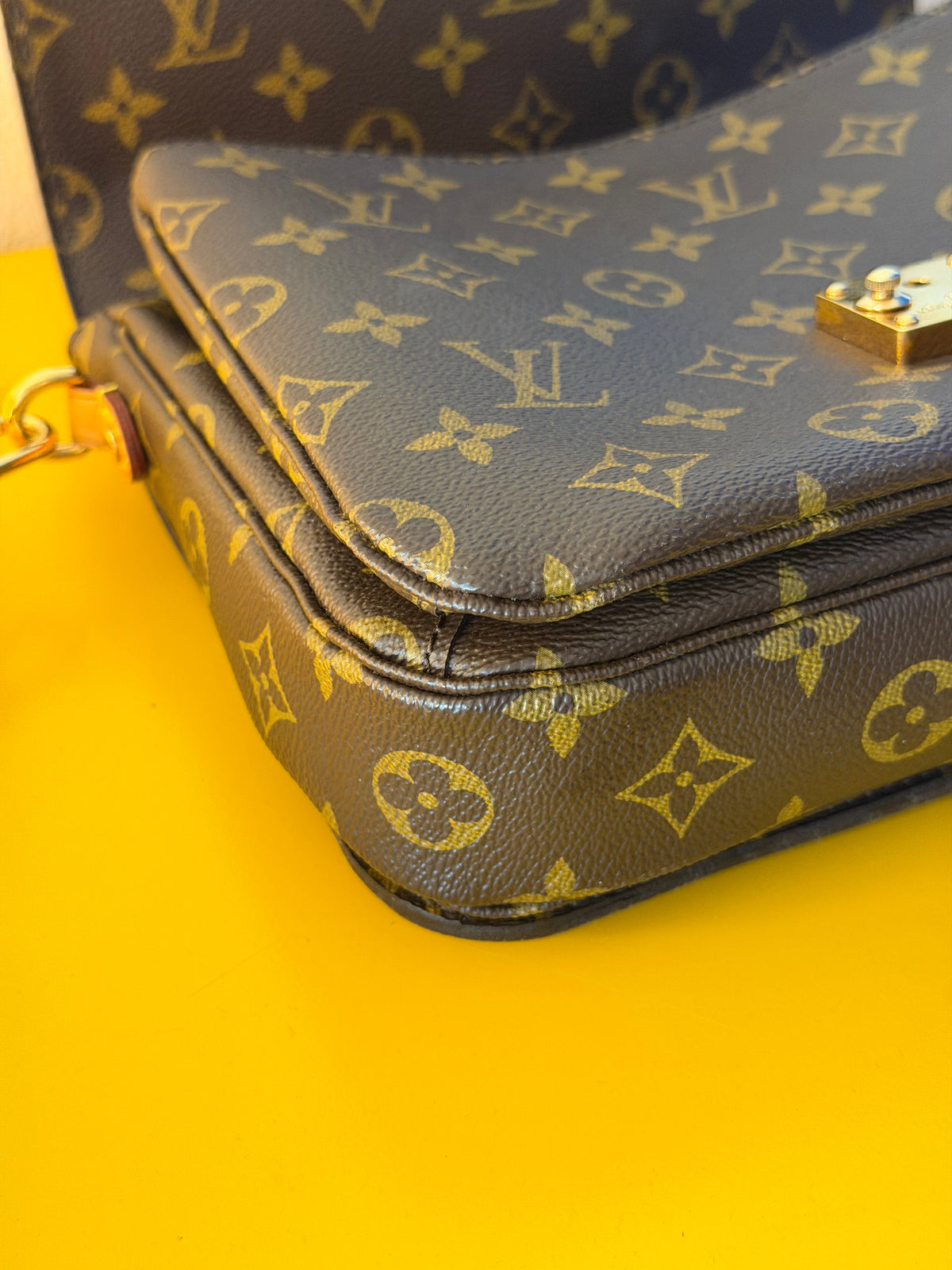 Louis Vuitton Metis