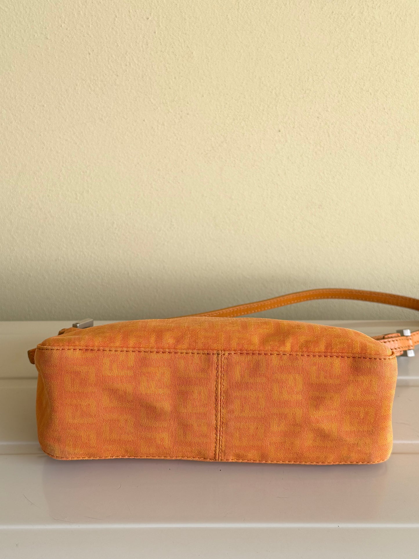 Pochette Fendi Zucca