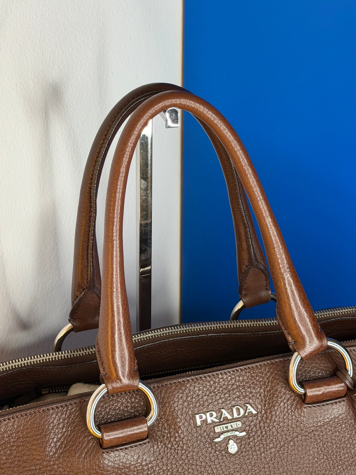 Prada tote chocolate
