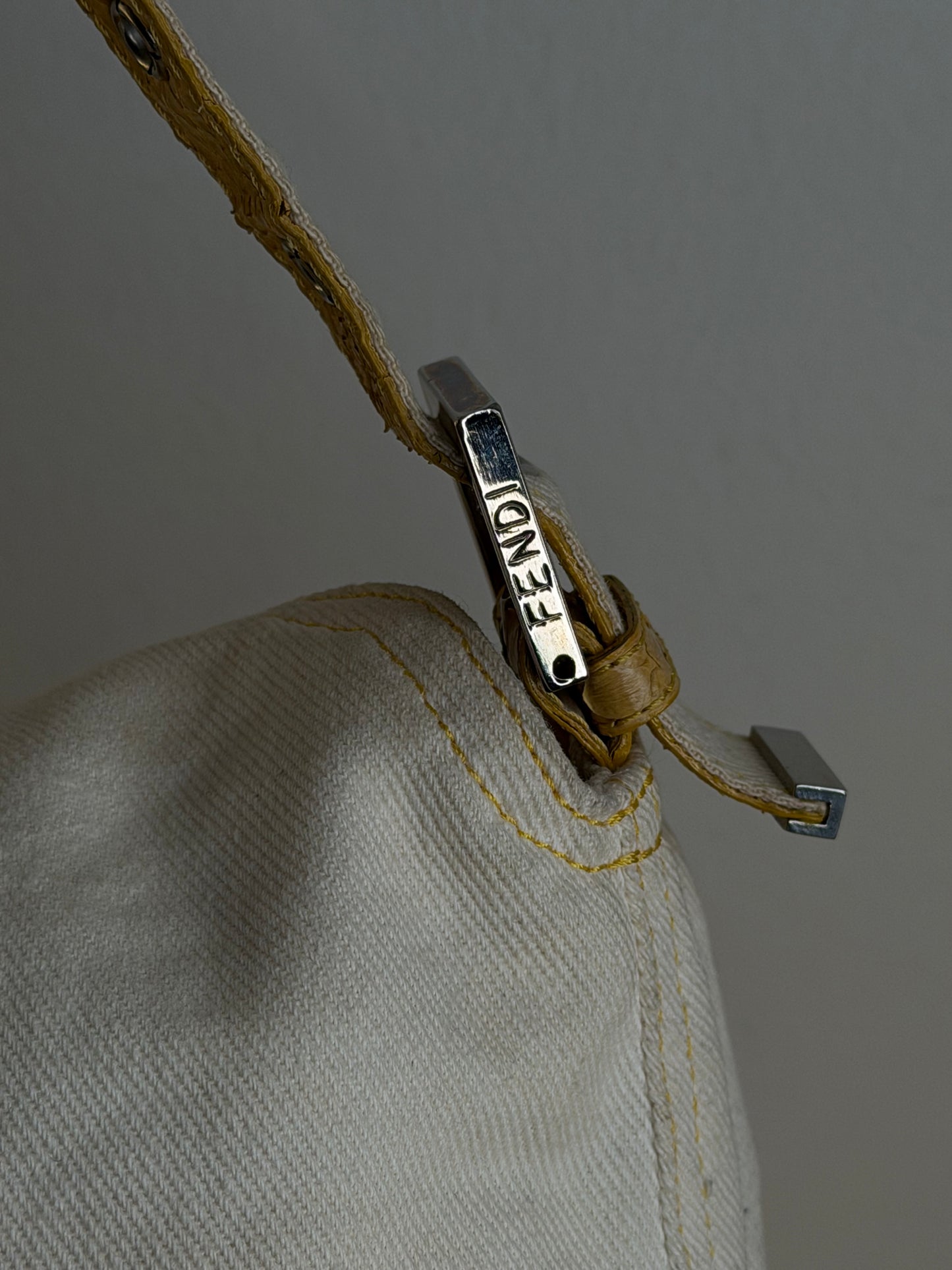 Fendi Double Flap Denim chiaro