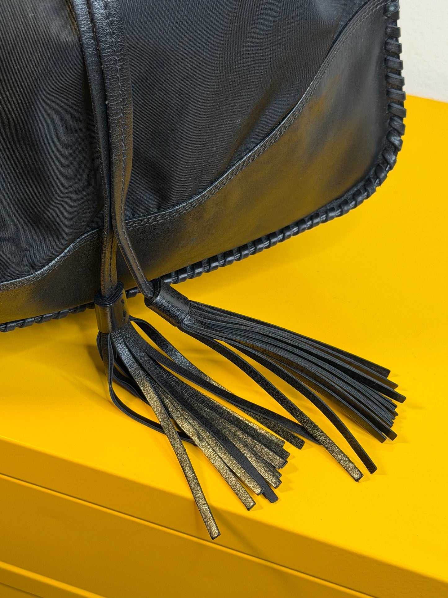 Prada secchiello