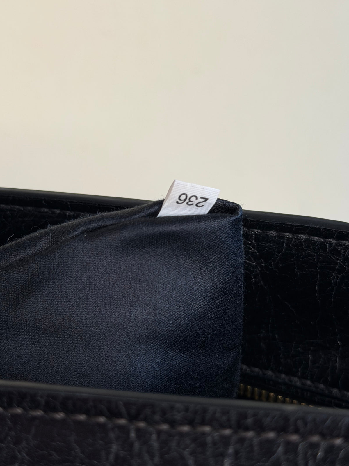 Miu Miu Shopping Vitello Shine