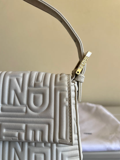 Fendi Baguette Nappa Bianca