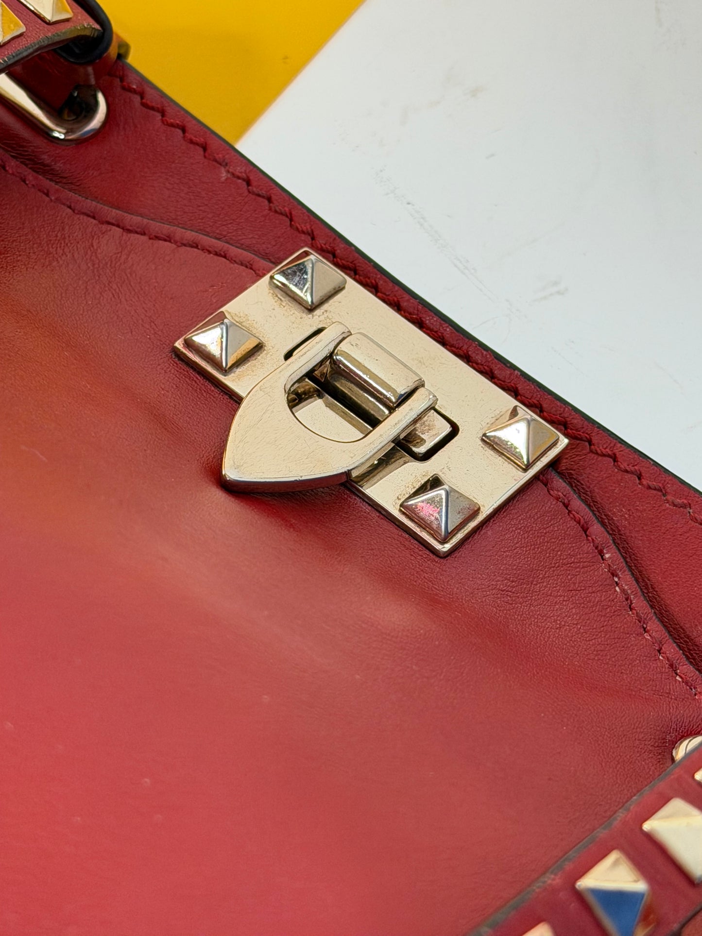Valentino Garavani rossa