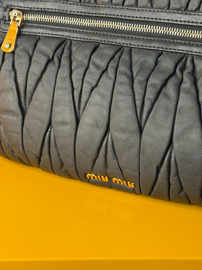 Miu Miu Pattina nera