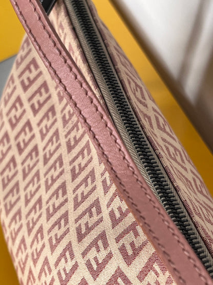 Fendi Mini Baguette Zucchino Rosa