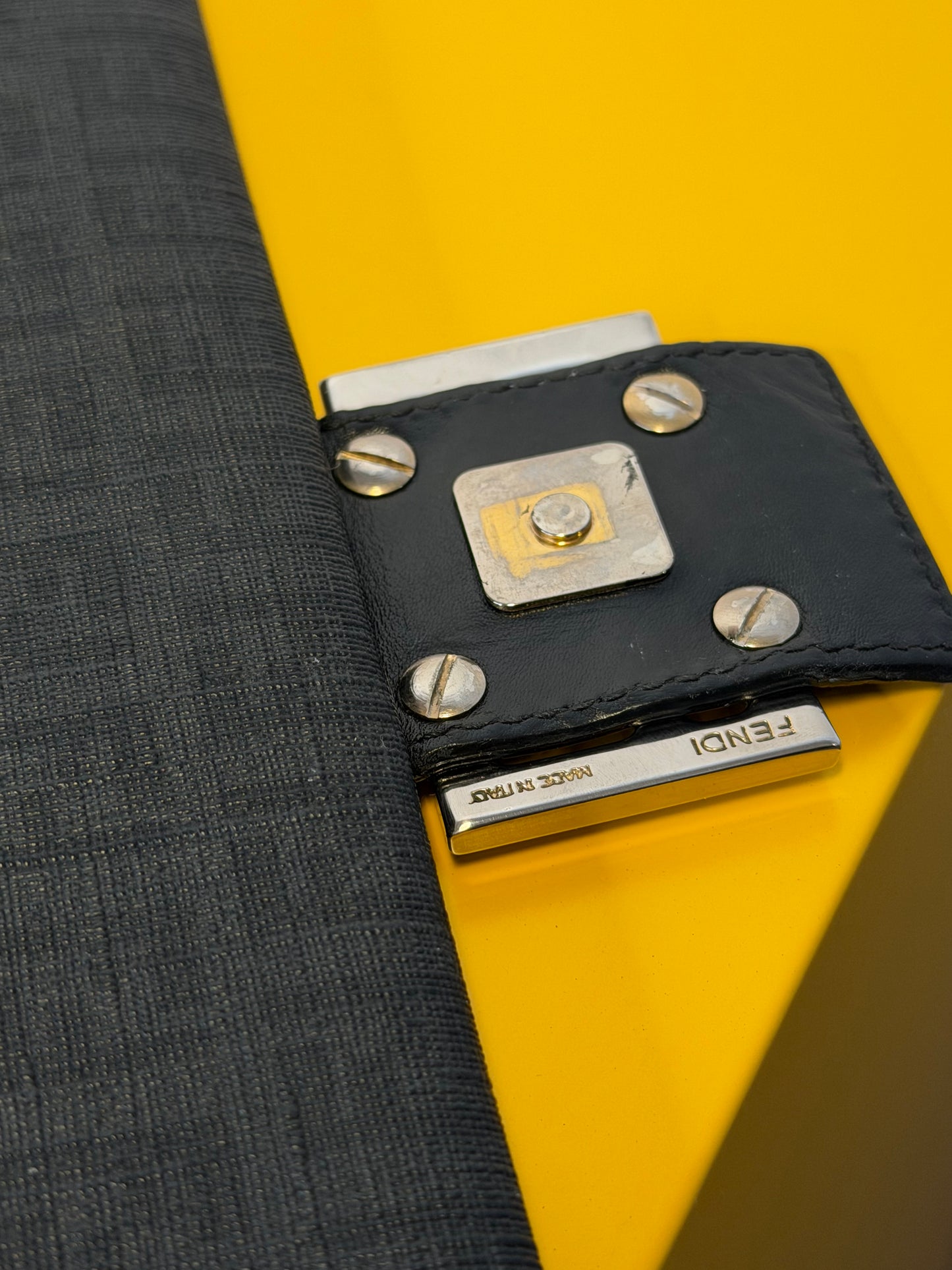 Fendi Mamma Tessuto Roll Nera