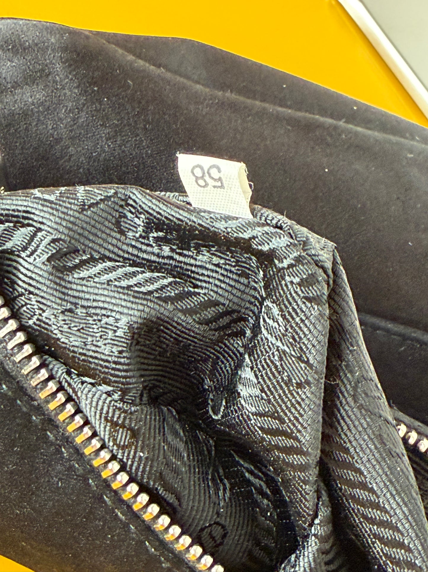 Prada Pochette raso