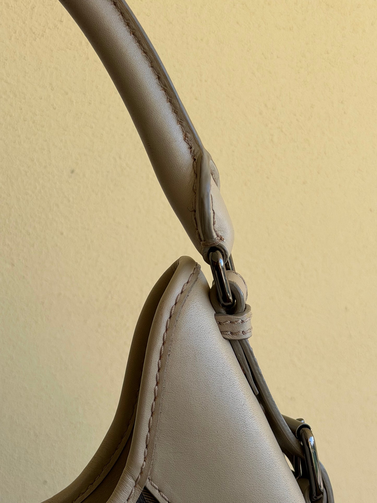 Burberry Hobo in Pelle
