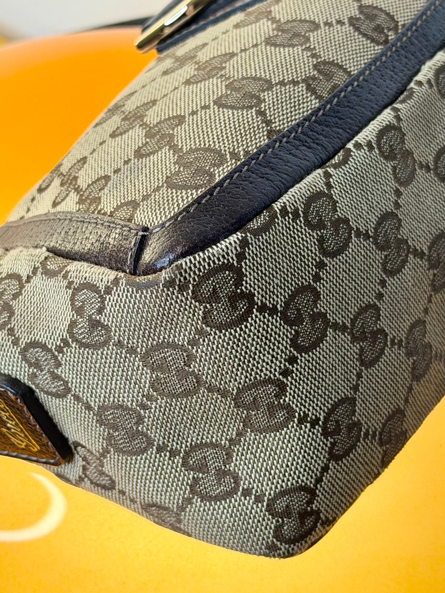 Gucci Mini abbey