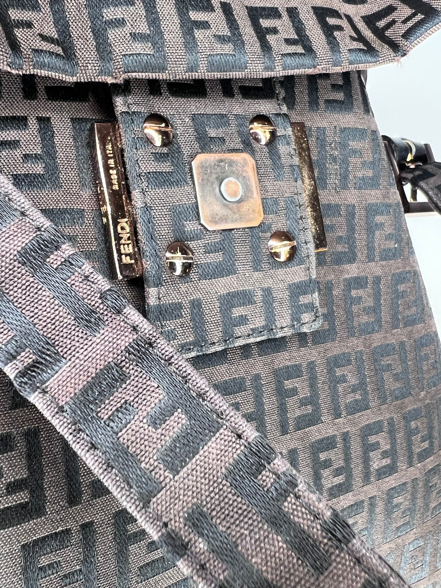 Fendi Mamma Baguette Dark Brown