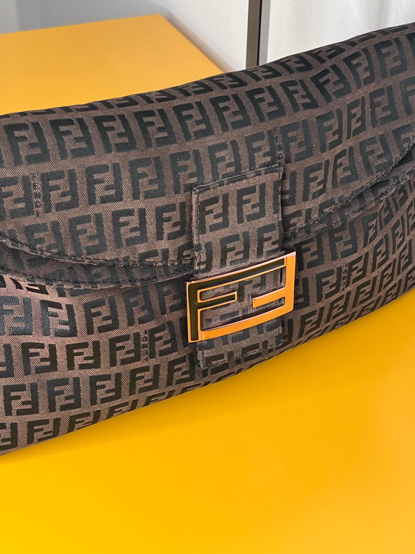 Fendi Baguette Marrone Double Flap
