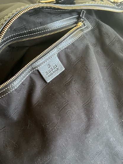 Gucci tote hysteria