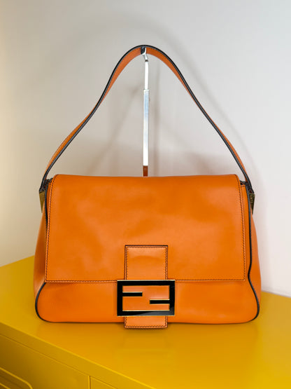 Fendi Mamma Baguette Arancione