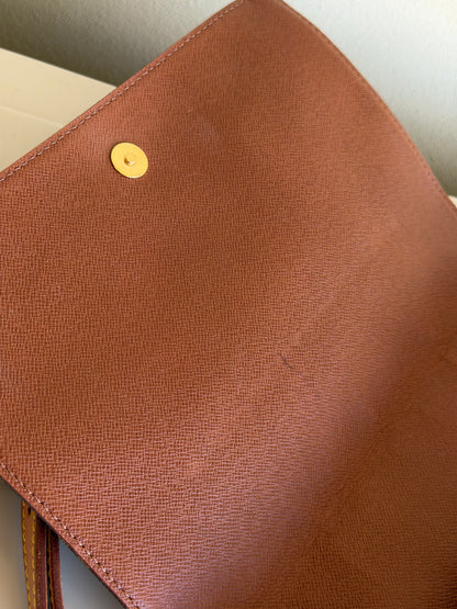 Louis Vuitton musette PM