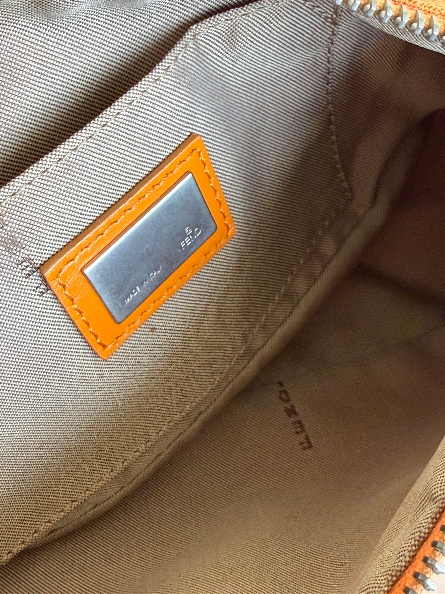 Pochette Fendi Zucca