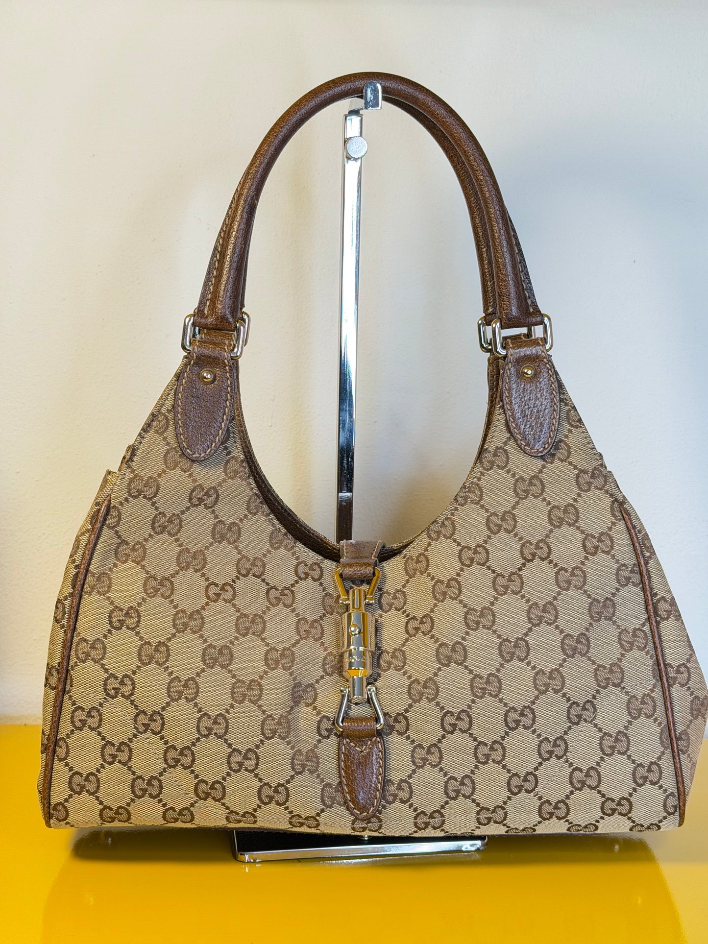 Gucci Jackie Bardot
