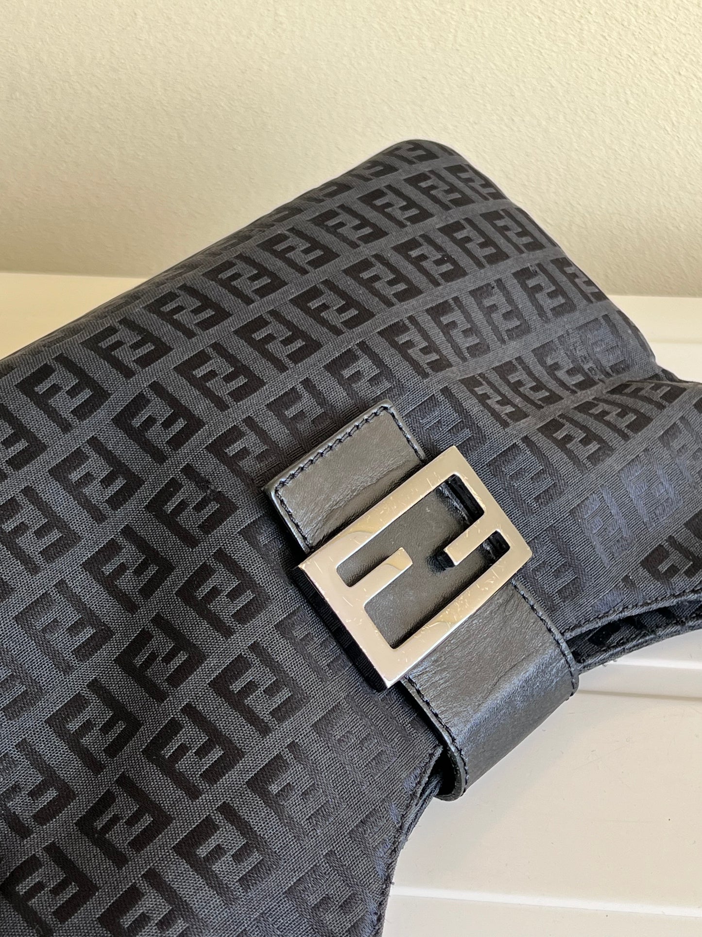 Hobo Fendi Zucchino