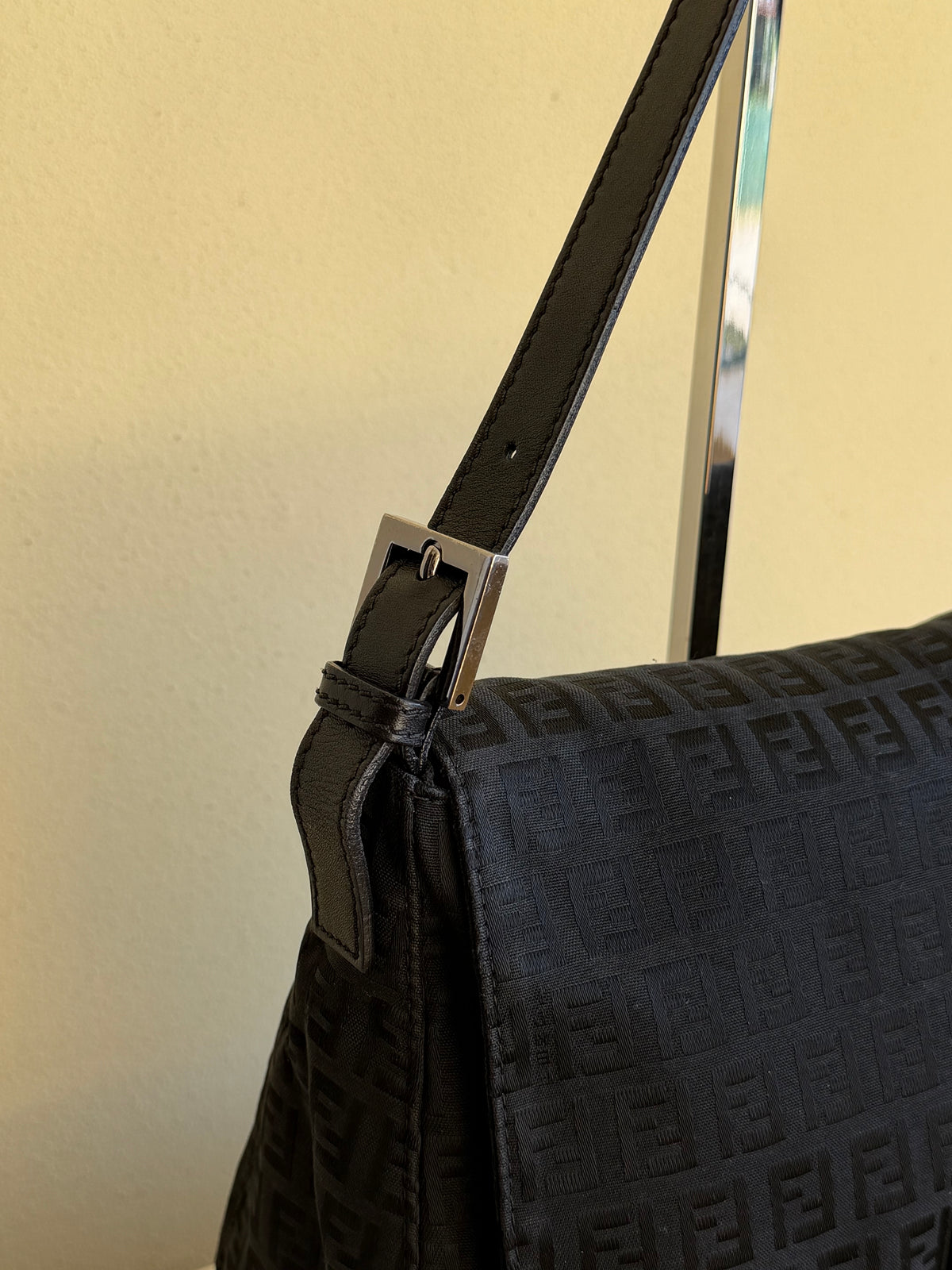 Fendi Mamma Baguette zucchino nera