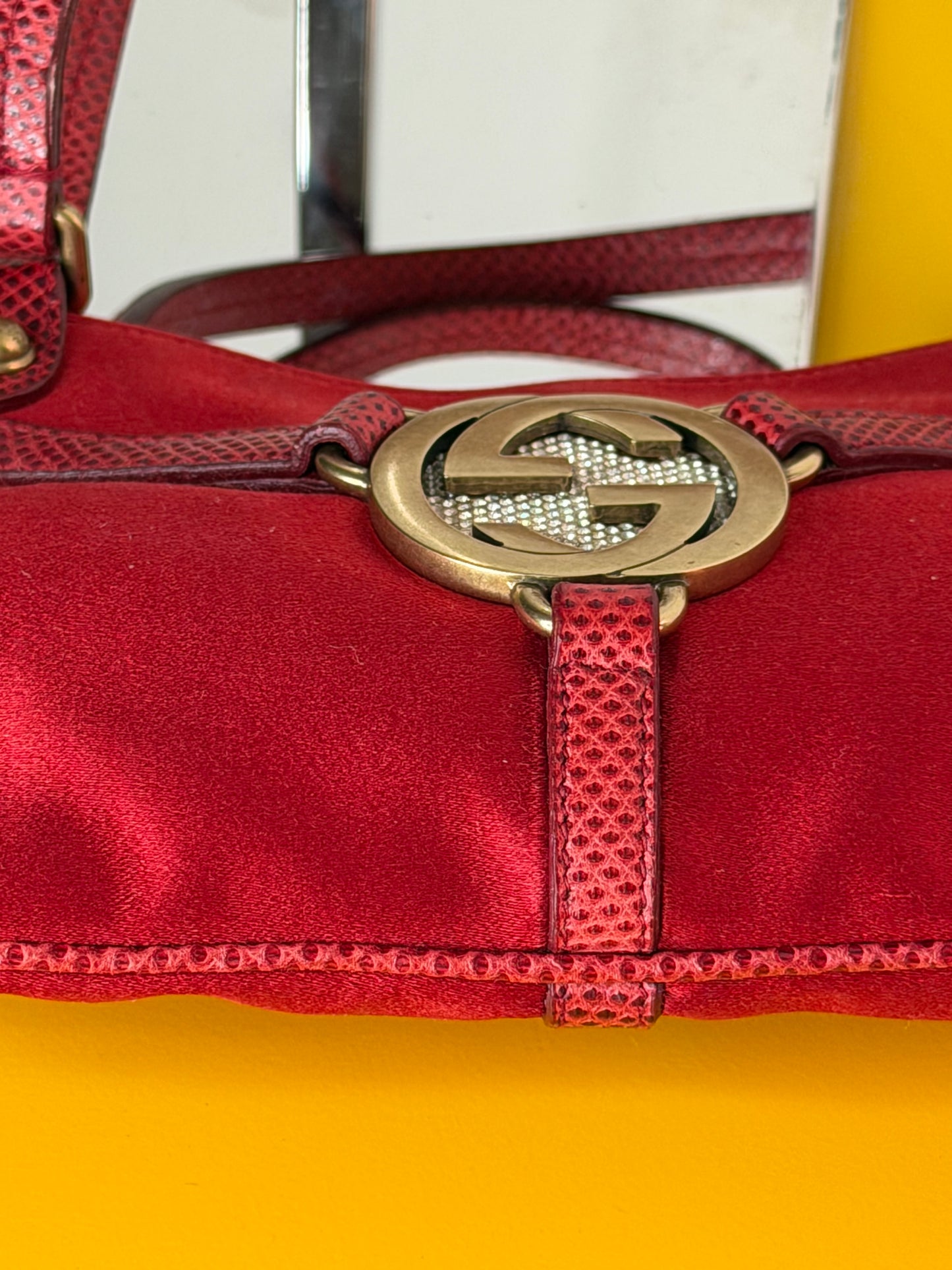 Gucci Pochette Interlocking