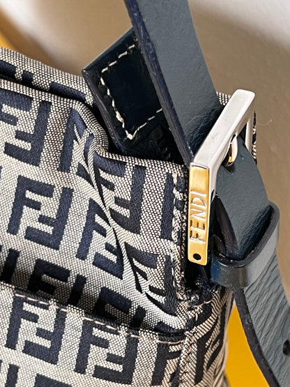 Fendi Baguette Blu
