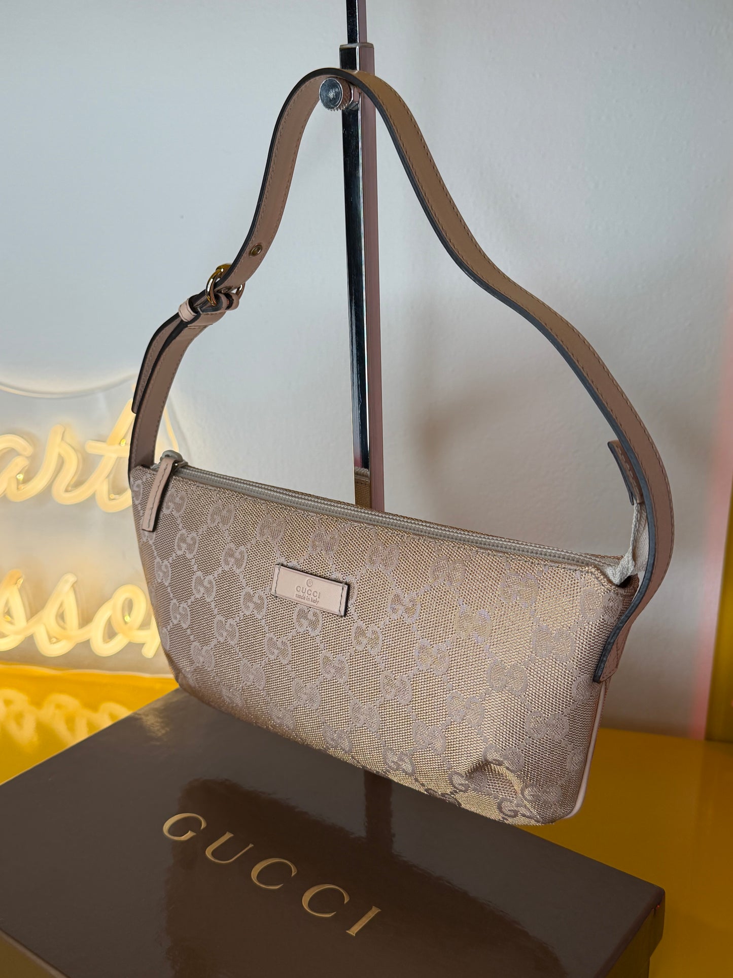 Gucci Pretty boat gold/rose
