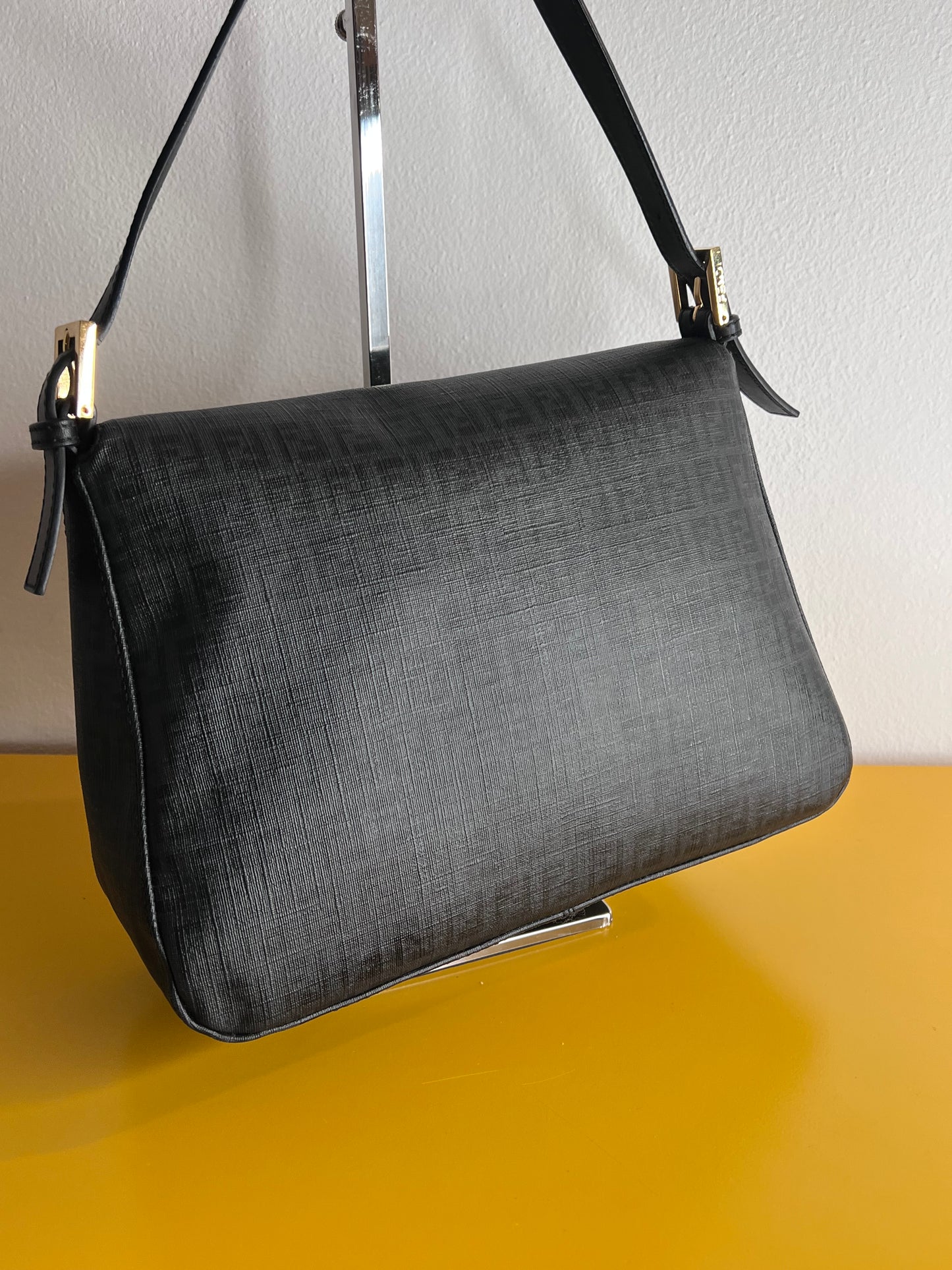 Fendi Mamma tessuto roll