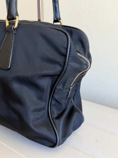 Prada Bauletto in Nylon e Pelle Saffiano