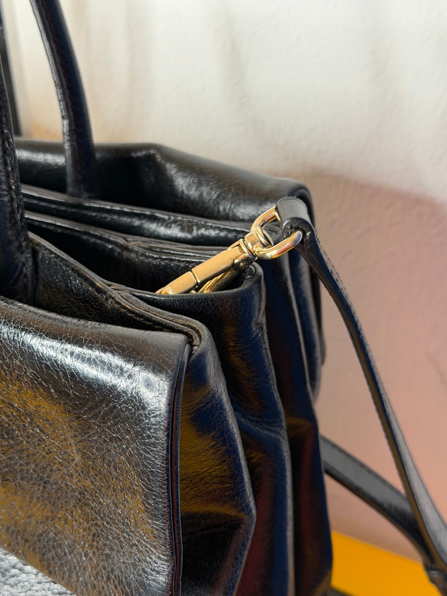 Miu Miu tote vitello lux