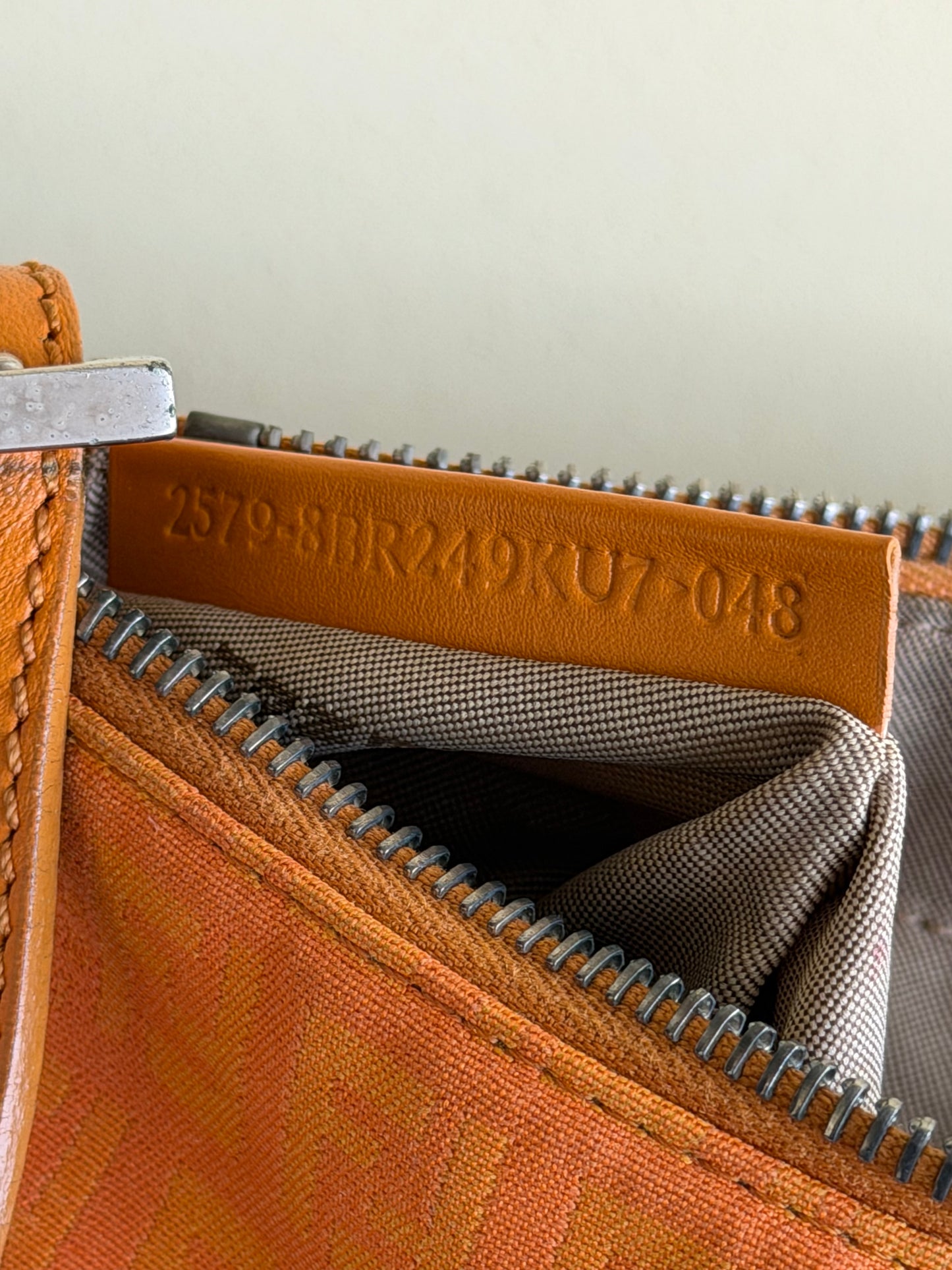 Pochette Fendi Zucca