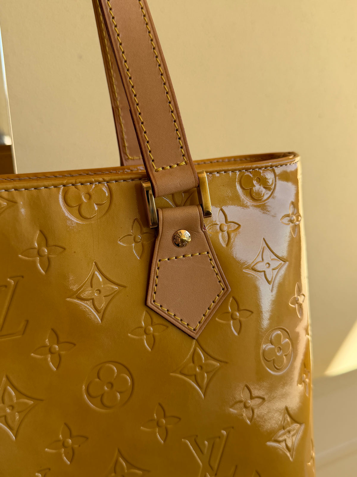 Louis Vuitton Vernis Houston
