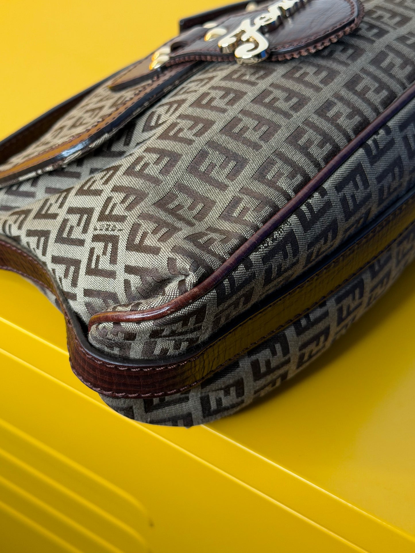 Fendi shoulder bag zucchino