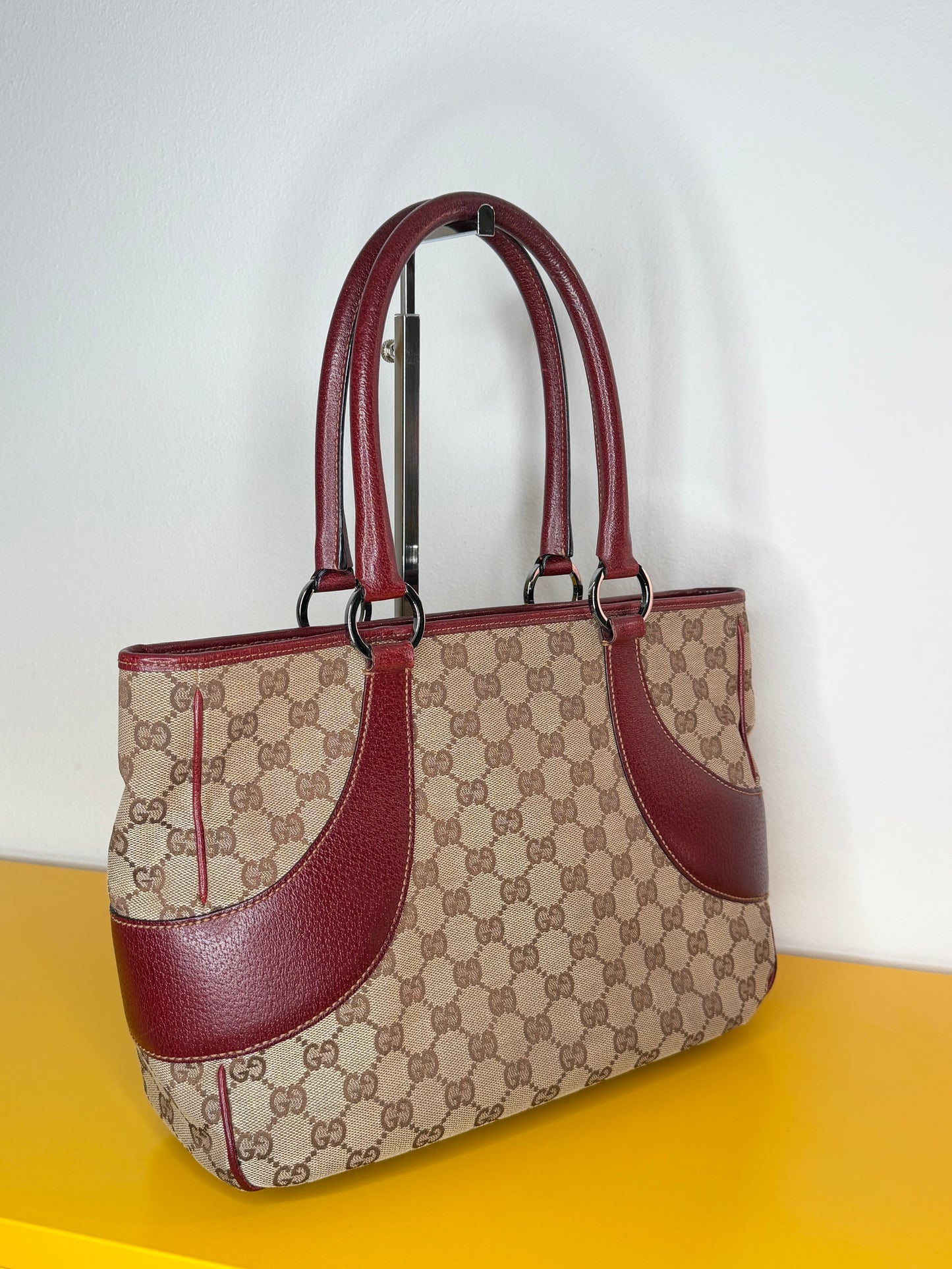 Gucci Shoulder Bag