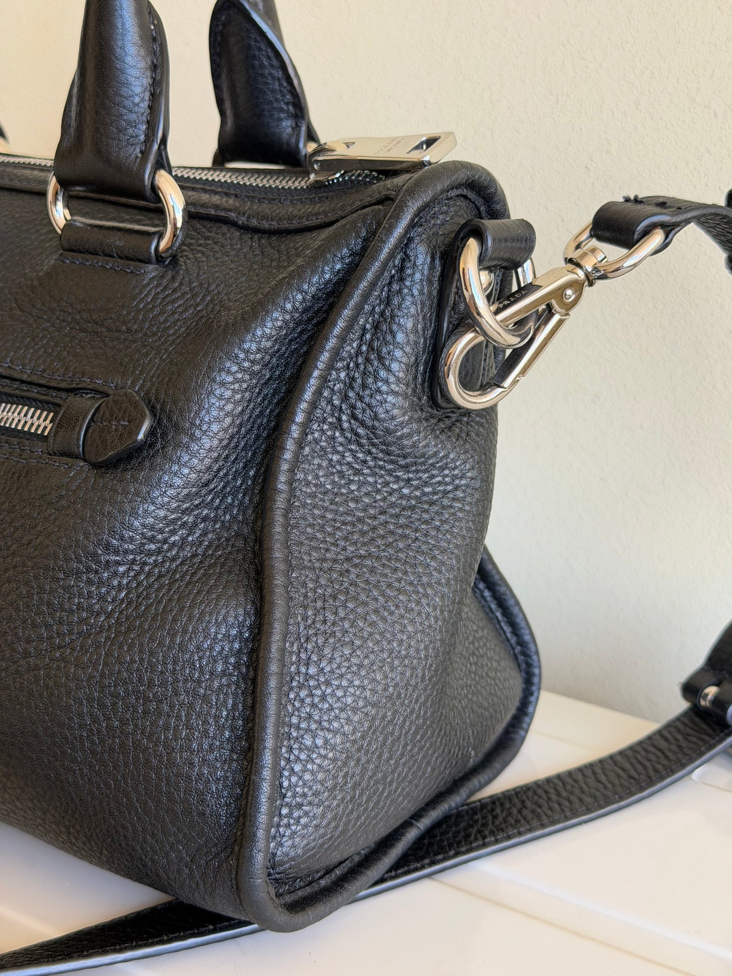Prada bauletto nero