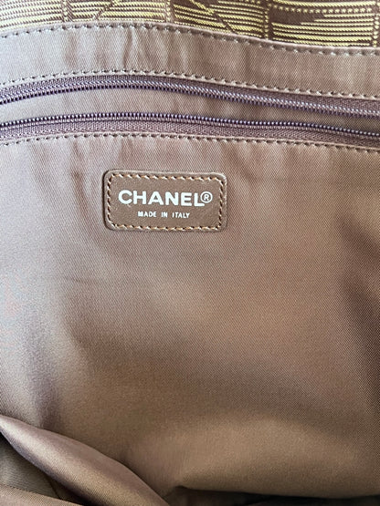 Chanel new travel light  Khaki