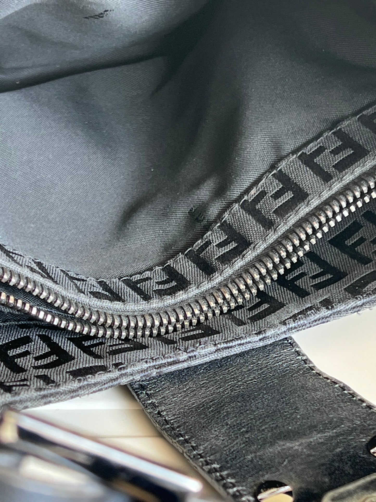 Hobo Fendi Zucchino