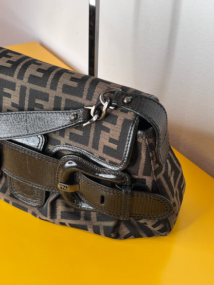 Fendi B buckle