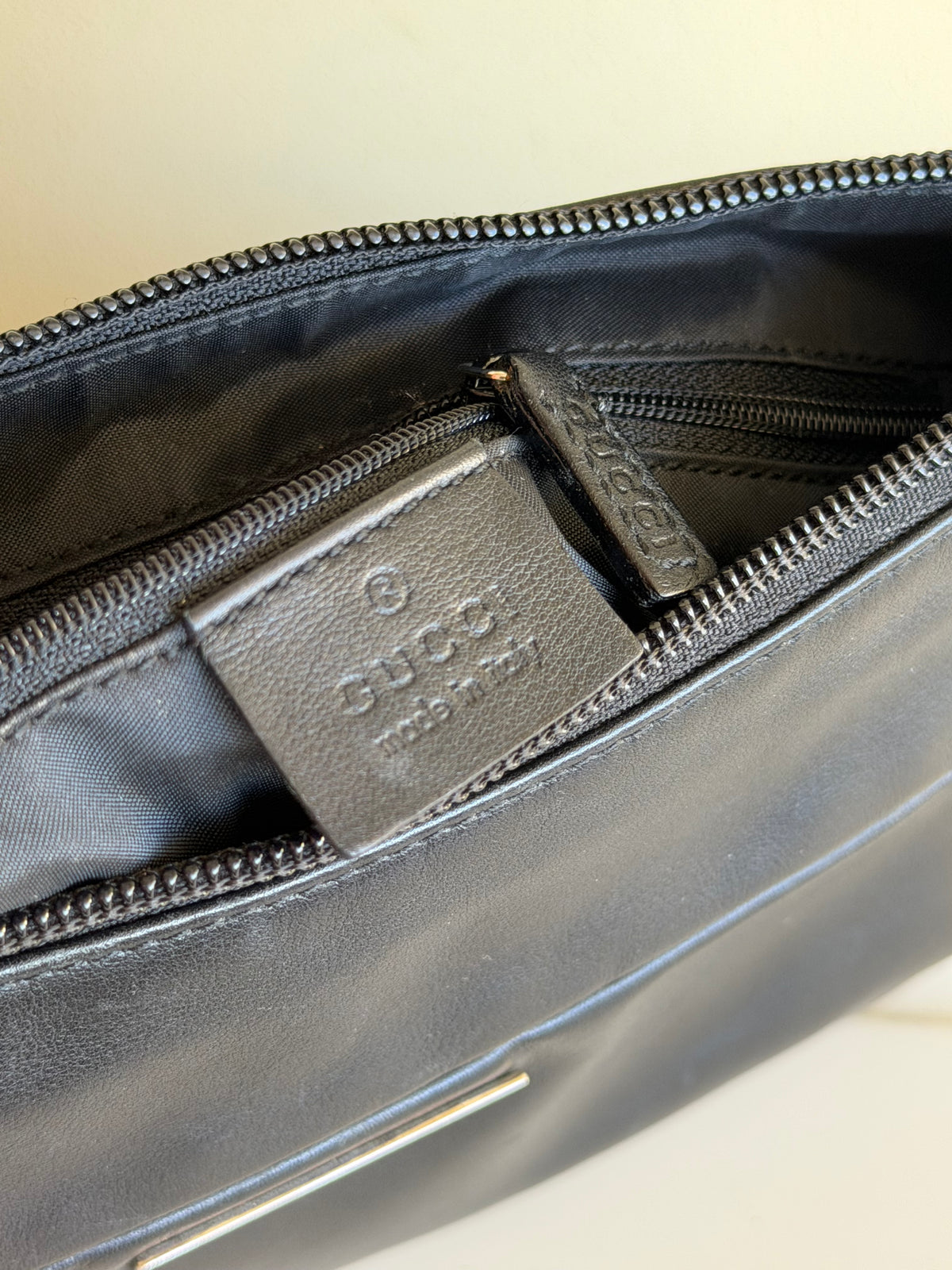 Gucci Shoulder Bag