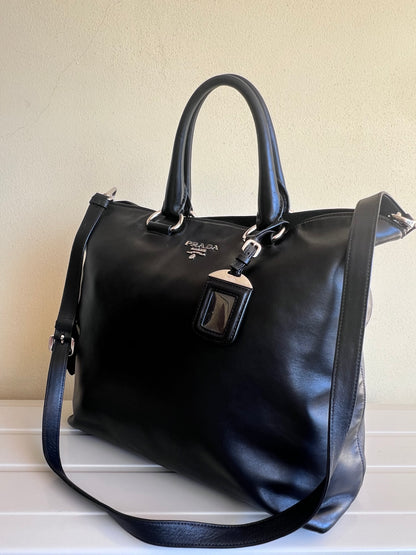 Prada tote nera con tracolla